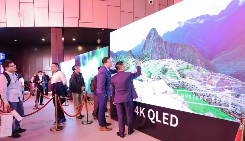 体育333与赛富乐斯联合发布《量子点(QD-mLED)直显解决方案白皮书》